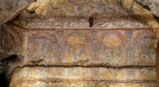 کشف یک خانه بینظیر  کشف یک خانه بینظیر