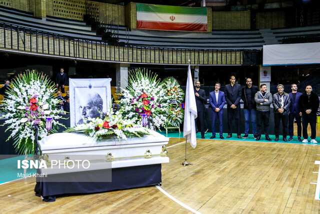 سال تلخ بسکتبال و وداع با دو اسطوره/ از مرگ مشحون تا خداحافظی حدادی