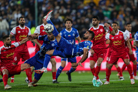 ممبینی چه دشمنی‌ای با استقلال دارد؟/ پرسپولیس باید برای رده چهارم یا پنجم بجنگد