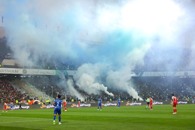 ویدیو/ رخدادها و حاشیههای داربی ۱۰۲ از دریچه دوربین ایسنا ویدیو/ رخدادها و حاشیههای داربی ۱۰۲ از دریچه دوربین ایسنا