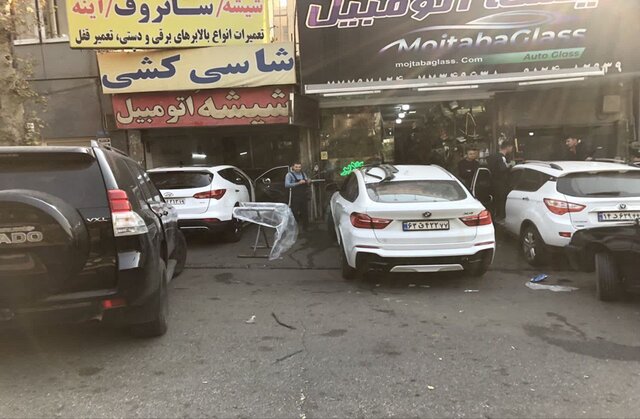 شیشه و سانروف ماشین