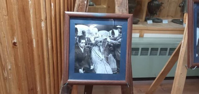 نمایش «قاسم آباد قدیم» از مجموعه عکسهای «هانری کرتبه برسون»