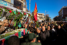 تشییع ۹ شهید گمنام دوران دفاع مقدس در اردبیل