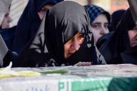 تشییع و تدفین هشت شهید گمنام دفاع مقدس در چهارمحال و بختیاری