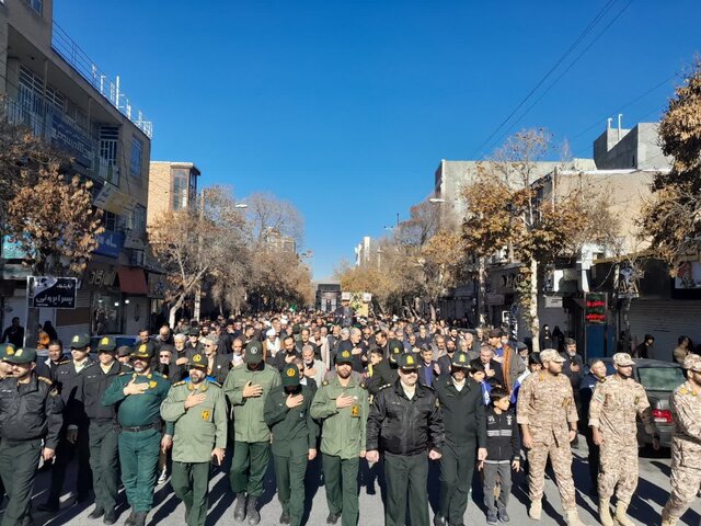 نهاوند به احترام شهید گمنام تمامقد قیام کرد