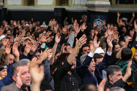 آخرین شب عزاداری شهادت حضرت فاطمهزهرا سلاماللهعلیها در حسینیه امام خمینی(ره)