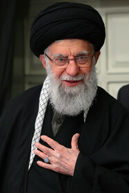 آخرین شب عزاداری شهادت حضرت فاطمهزهرا سلاماللهعلیها در حسینیه امام خمینی(ره)