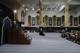 آخرین شب عزاداری شهادت حضرت فاطمهزهرا سلاماللهعلیها در حسینیه امام خمینی(ره)