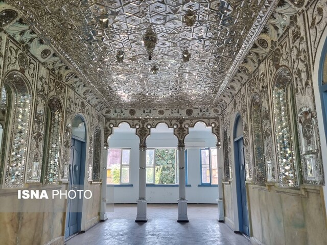 مروری بر آینه کاری عمارت ابریشمی "عالی جناب"