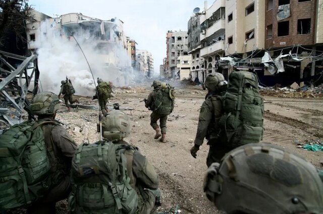 تحلیلگر صهیونیست: سبک فعلی جنگ در غزه به معنای مرگ بیشتر سربازان ماست