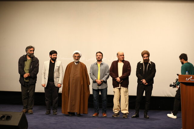 نادر سلیمانی: با افتخار می گویم از حضور در «ضد» خوشحالم