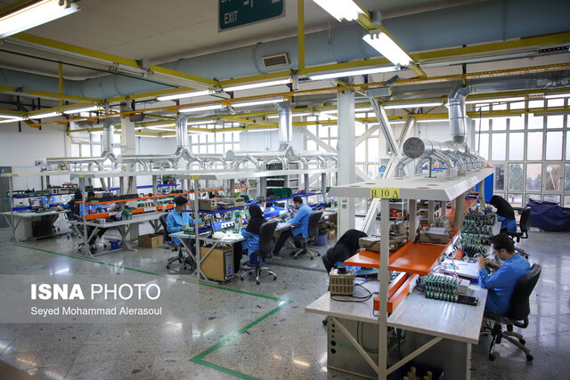 عکس تزئینی و آرشیوی است اولین مراکز همآفرینی سلامت، نساجی، پلیمر، صنایع غذایی و هوش مصنوعی راهاندازی میشود