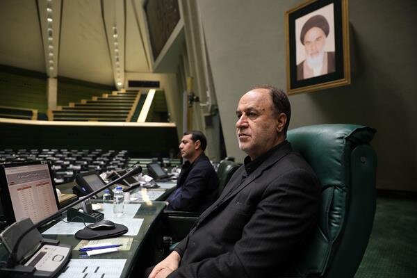 کمیسیون تلفیق کلیات لایحه اصلاحیه بودجه ۱۴۰۳ را تصویب کرد کمیسیون تلفیق کلیات لایحه اصلاحیه بودجه ۱۴۰۳ را تصویب کرد