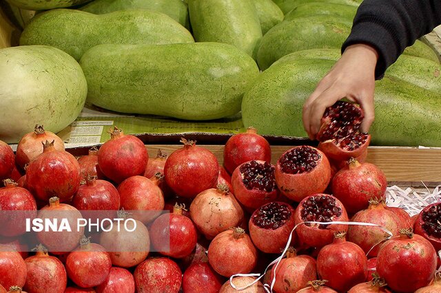 نظارت ویژه شب یلدایی بر واحدهای خشکبار، شیرینی و میوه البرز نظارت ویژه شب یلدایی بر واحدهای خشکبار، شیرینی و میوه البرز