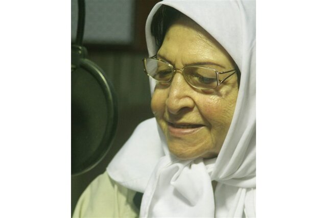 توران مهرزاد در صحبتهای اصغر سمسارزاده و عذرا وکیلی