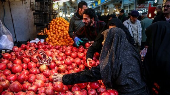"چیلله گئجه سی"، آئینی فراتر از سرخی هندوانه و شیرینی انار