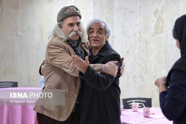 دورهمی هنرمندان پیشکسوت به مناسبت شب یلدا دورهمی هنرمندان پیشکسوت به مناسبت شب یلدا