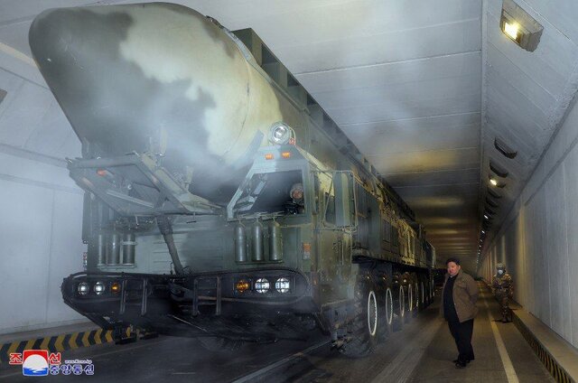 کیم: دشمنان باید از کره شمالی بترسند