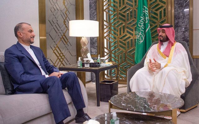 رویترز: عربستان نمیخواهد با حضور در ائتلاف آمریکا، تنشزدایی با ایران را تضعیف کند