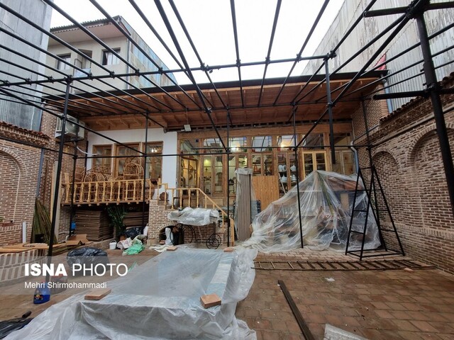 عمارت میرزا علی معاون، فروشگاه صنایع دستی شد