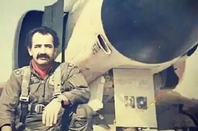 خلبان محمود اسکندری را بشناسید خلبان محمود اسکندری را بشناسید