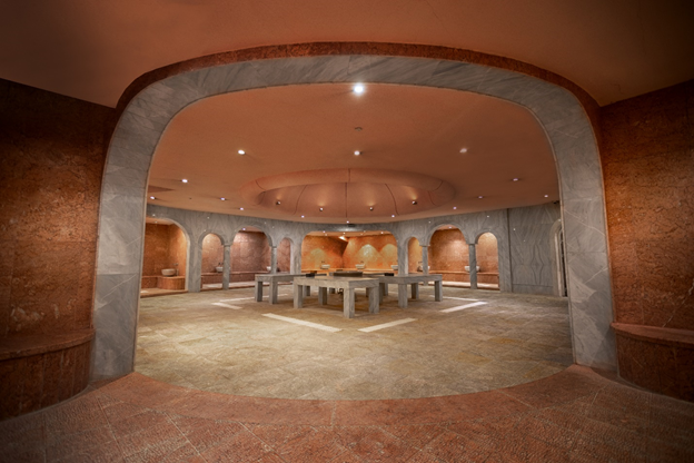 جایزه بزرگ سرزمین موج های آبی مشهد؛ ۵ کوییک به ۵ نفر