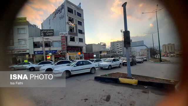 چراغهایی که دیگر راهنما نیستند