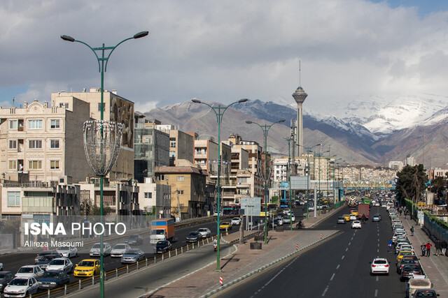 کاهش دمای تهران طی سه روز آینده/ وزش باد شدید و بارش پراکنده در پایتخت کاهش دمای تهران طی سه روز آینده/ وزش باد شدید و بارش پراکنده در پایتخت