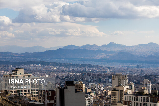 عکس آرشیوی است. کیفیت هوای تهران در شرایط قابل قبول