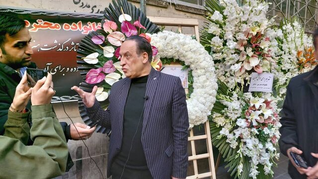 مراسم یادبود ناصر طهماسب برگزار شد