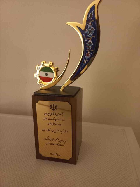 از کاوش در کوچههای «نپنی» تا صادراتِ فرا قارهای