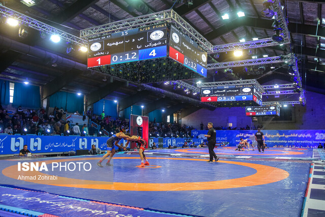 تصویر آرشیوی است. شکست قهرمان جهان در فینال انتخابی تیم ملی کشتی فرنگی