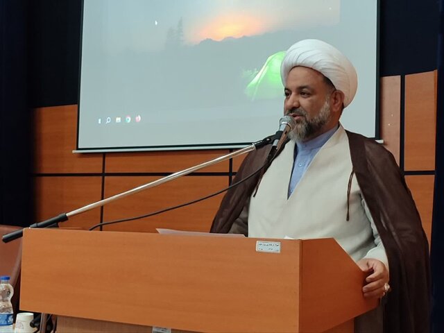 مدیران از پشت میزنشینی پرهیز و مدیریت میدانی را جایگزین مدیریت کارتابلی کنند