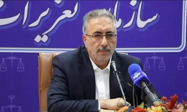 تعزیرات با نانواییهای متخلف برخورد میکند تعزیرات با نانواییهای متخلف برخورد میکند