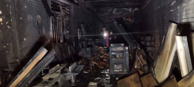 آتشسوزی ۳ کارگاه صنایع چوب در جاده خاوران