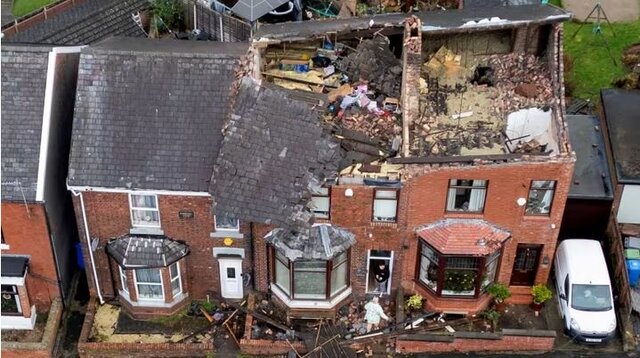 عکس: رویترز طوفان در انگلیس و اسکاتلند؛ خسارات گسترده و قطع برق هزاران مشترک