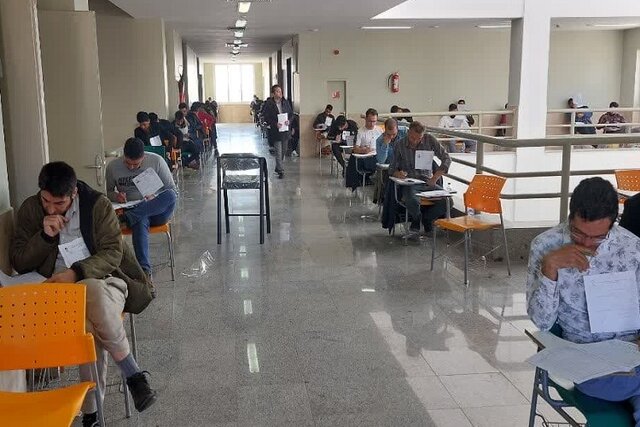 تصویر تزیینی است آزمون مشترک فراگیر دستگاههای اجرایی در فارس برگزار شد