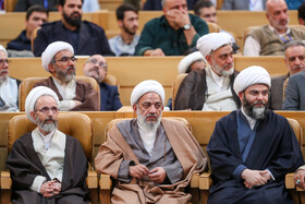 حجت الاسلام محمد قمی، رئیس سازمان تبلیغات و مرتضی آقاتهرانی، نماینده مجلس در کنگره بزرگداشت علامه مصباح یزدی