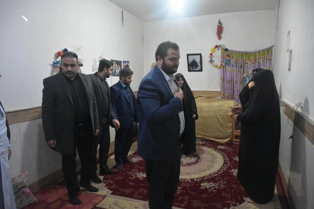 تکریم خانواده شهدا توسط کارکنان جهاد دانشگاهی استان قم