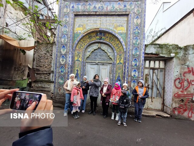 رشت گردی با پای کودکانه/ هویت محله "کیاب" بازخوانی شد