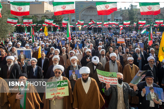اجتماع عظیم حوزویان در قم برگزار می‌شود / اعلام پشتیبانی قاطع از نیروهای مسلح
