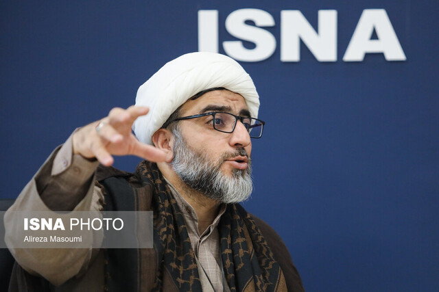 چرا بودجه فرهنگی را با کشورهای دیگر مقایسه نمیکنید؟