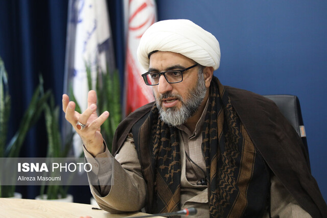 چرا بودجه فرهنگی را با کشورهای دیگر مقایسه نمیکنید؟