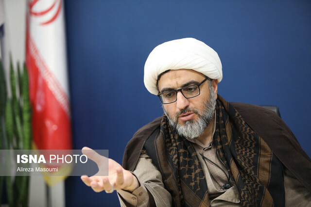 چرا بودجه فرهنگی را با کشورهای دیگر مقایسه نمیکنید؟