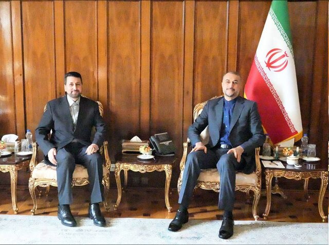 دیدار سرکنسول جدید ایران در آکتائو قزاقستان با امیر عبداللهیان دیدار سرکنسول جدید ایران در آکتائو قزاقستان با امیر عبداللهیان
