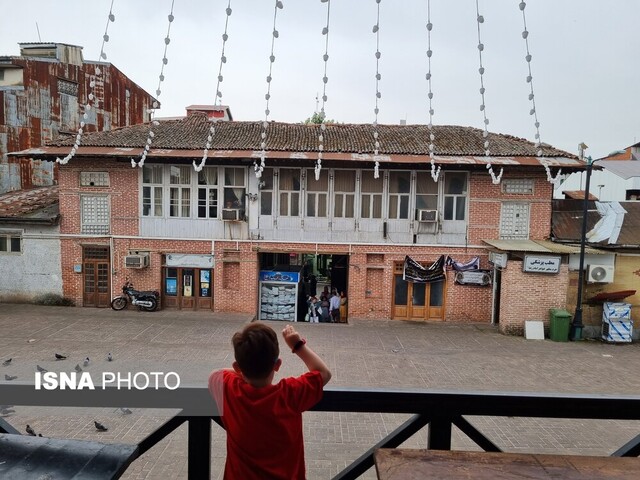 حوالی محله ی مردی که "ساغر" می دوزد