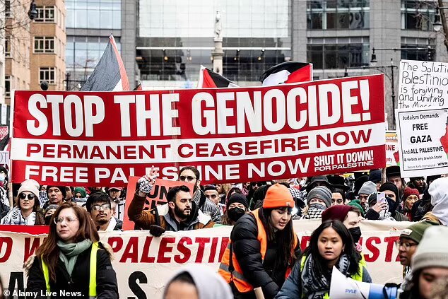 "نسلکشی را متوقف کنید" آمریکاییها سال نو را با «حمایت از فلسطین» آغاز کردند + فیلم