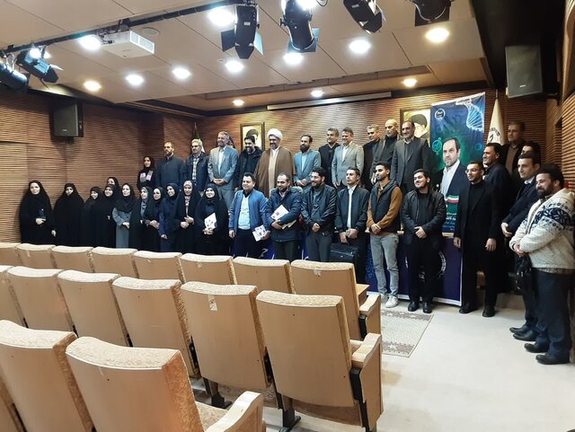 عصر شعر مقاومت و پایداری "شهید قدس" در کرمانشاه برگزار شد