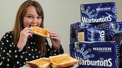 صبحانه شن، ناهار گازوئیل و شام آجر!