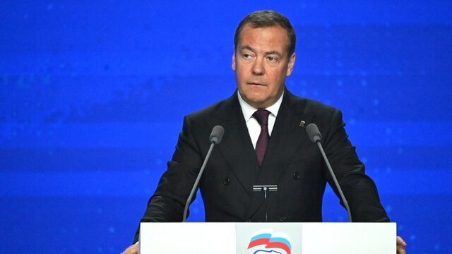 مدودف: غرب دلایل کشور نبودن اوکراین را از زبان پوتین شنید مدودف: غرب دلایل کشور نبودن اوکراین را از زبان پوتین شنید